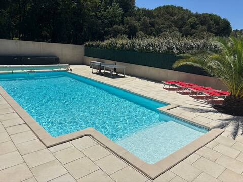 Villa with pool, Gard