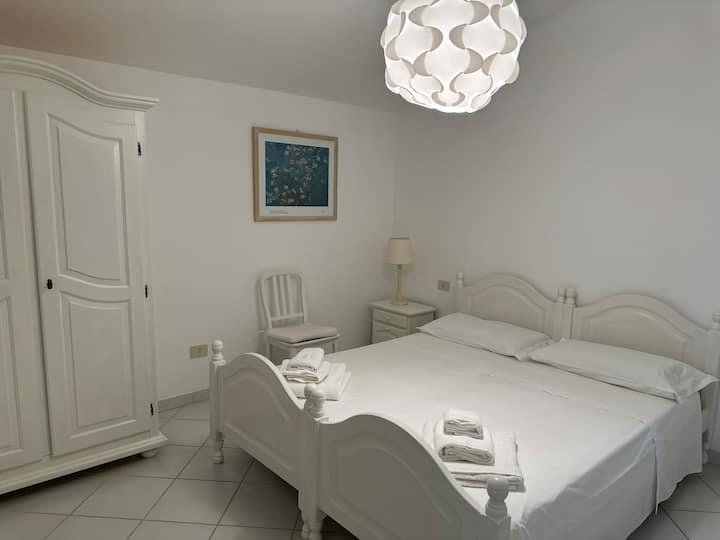 Schlafzimmer 2