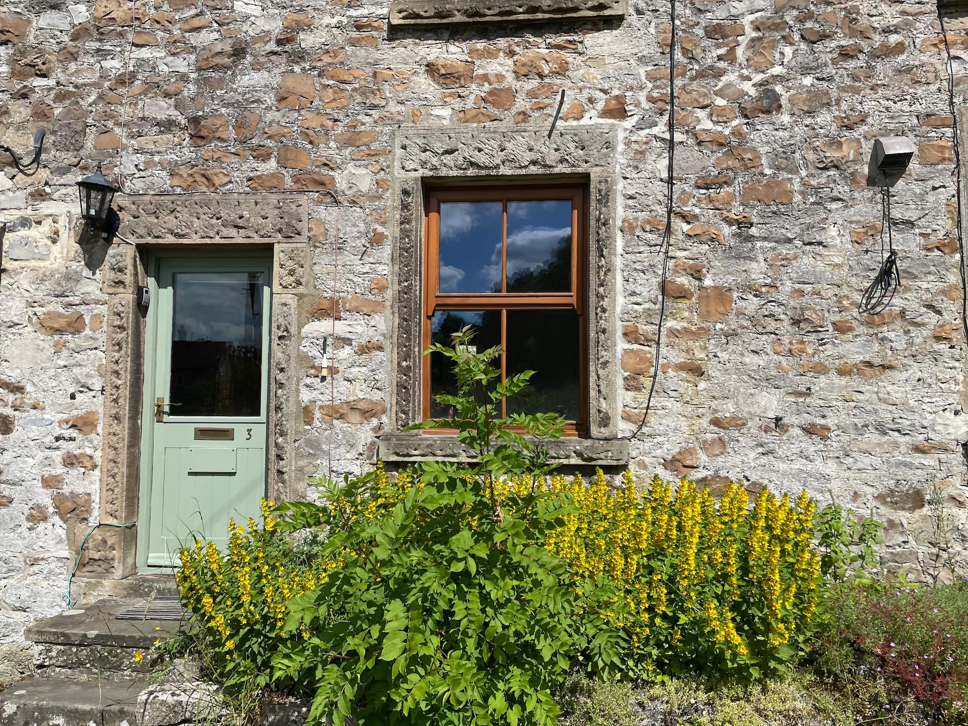 Peckerwood cottage, Ashford-in-the-water, Bakewell