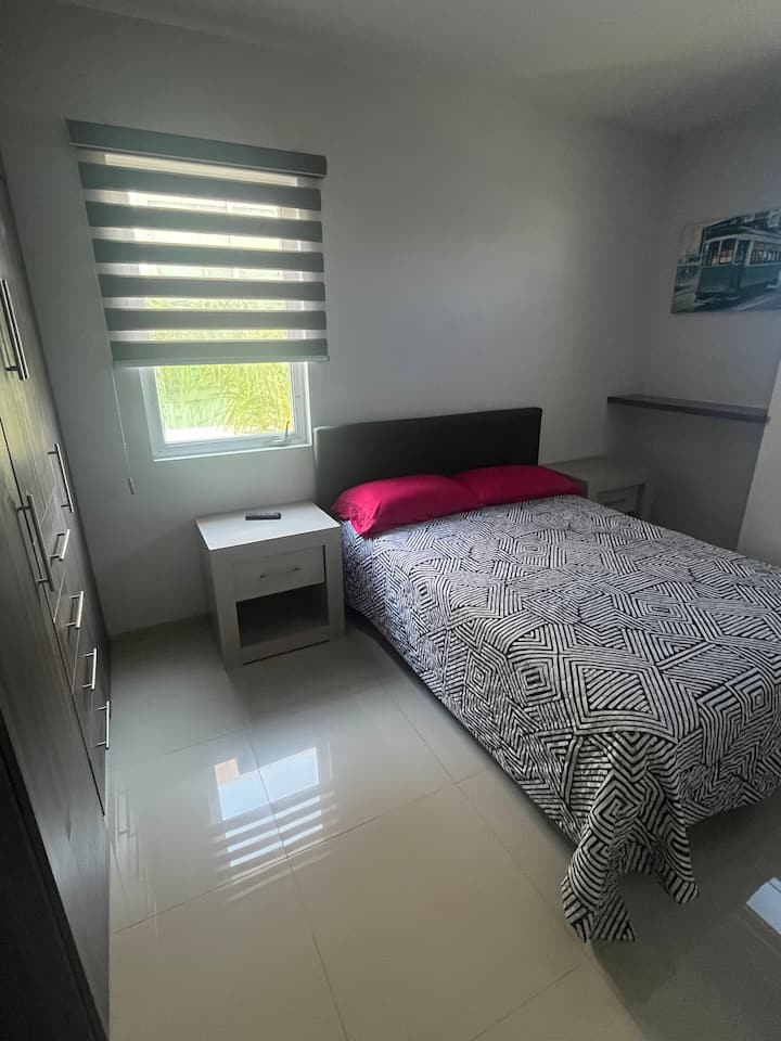 საძინებელი 2