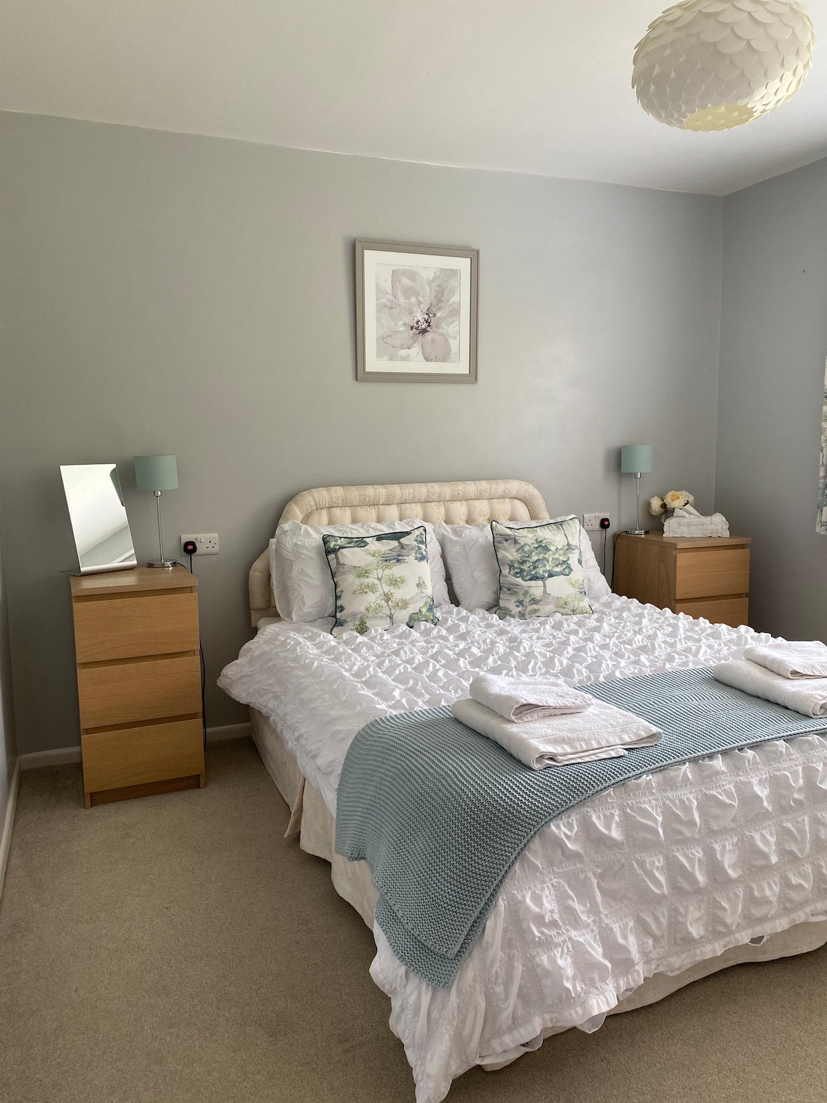 غرفة النوم 2