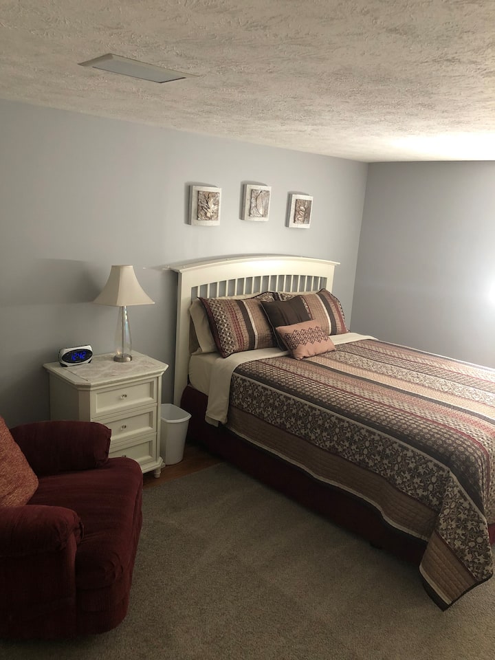 საძინებელი 1