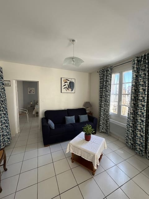 Propriété Airbnb réussie: Accommodation for 2 people, 10 min from Puy du Fou à Sèvremont