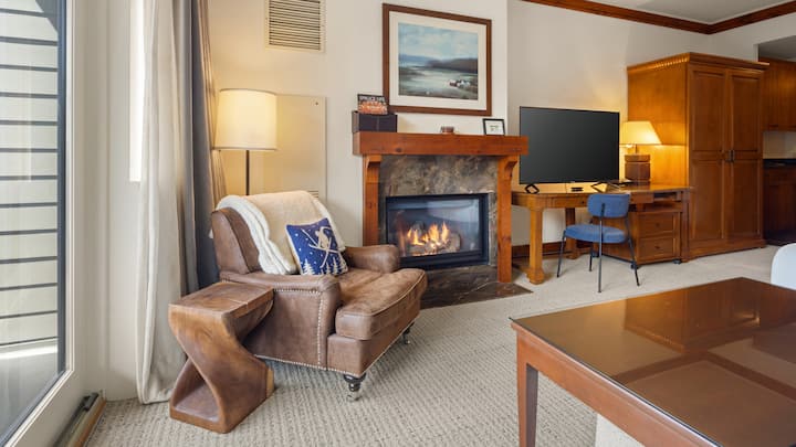 Lodge At Spruce Peak Alpine Studio Pool / Mt Views - Guest suites