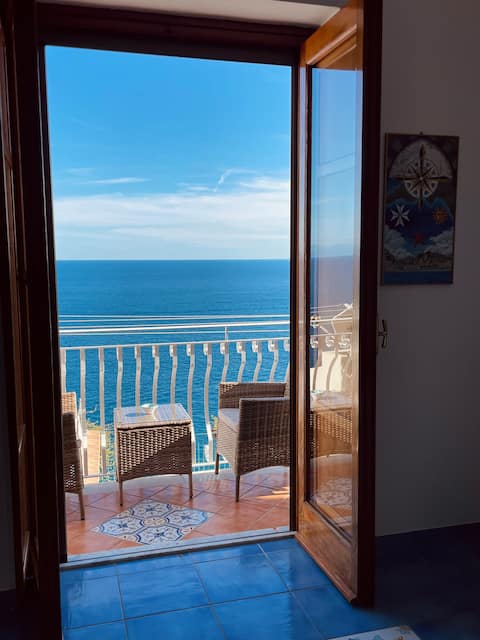 Top Airbnb: Chez Amélie Amalfi - "Your dream vacation" a Amalfi