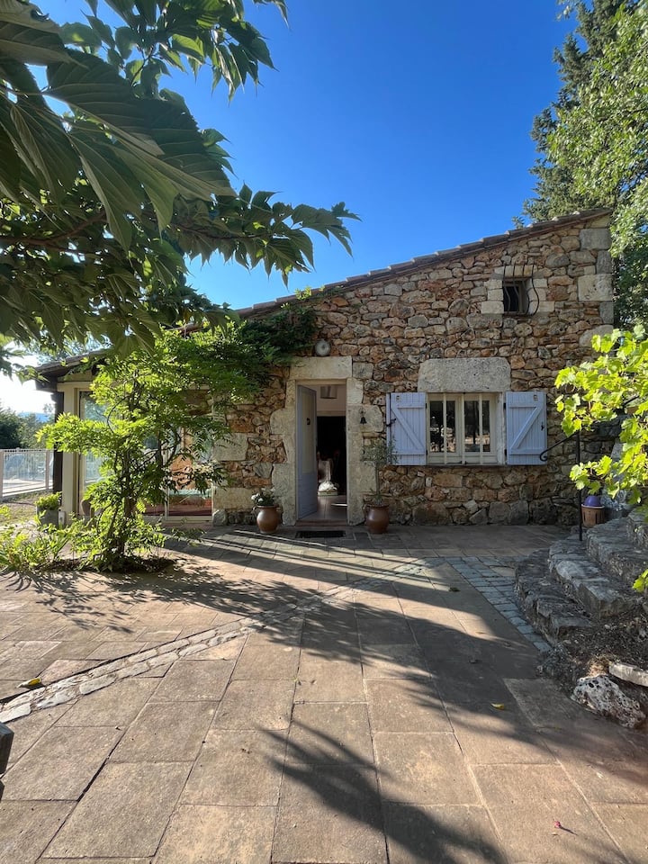 Vrijgelegen Provençaalse Bergerie + Privézwembad - Fayence
