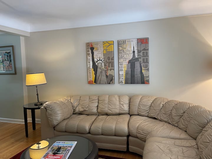 🌟”The Little Big House”🏡a2’s Premiere Townhouse!🌳 - Ann Arbor, MI