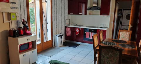 Beautiful laundry cottage, 3 to 4 people