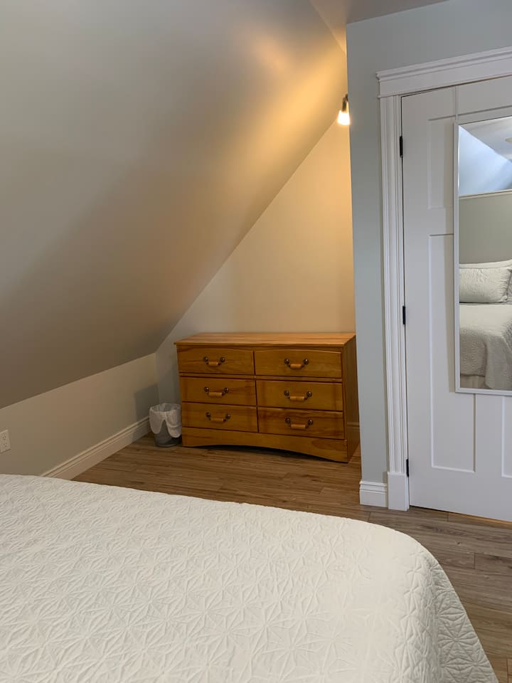 Sunny Creek Suite. Close To City, Beaches & Golf. - Prince Edward Island