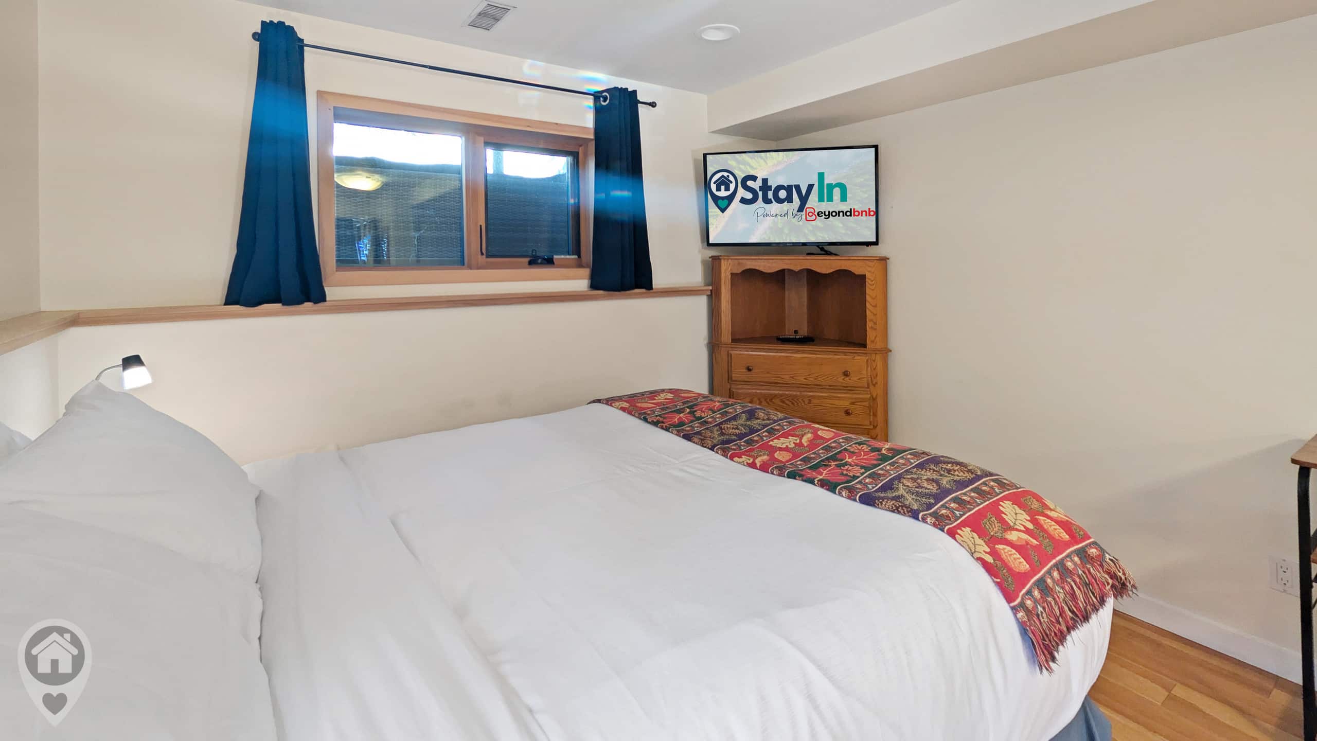 The Burrow - cozy 1 bedroom studio - Photo 6