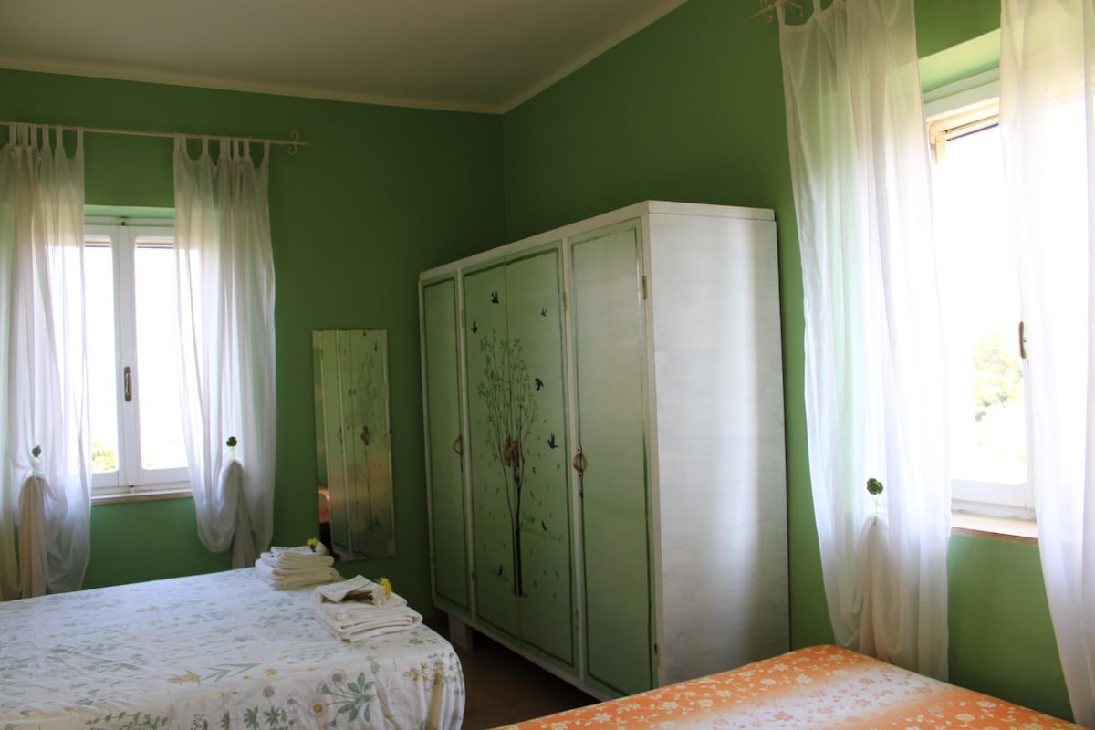 غرفة النوم 1