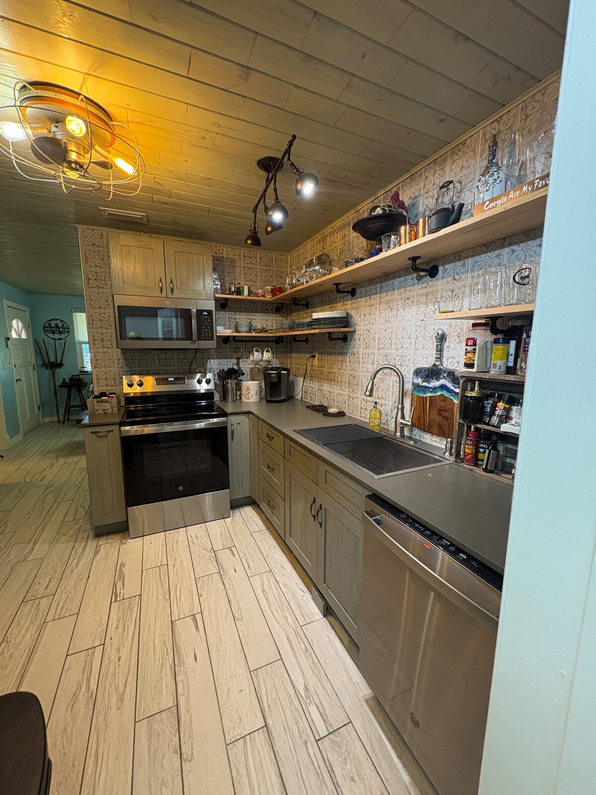 Camp 5 Diamonds Beach Bungalow