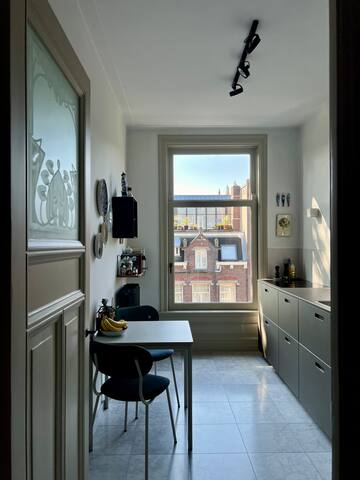 Luxury two floor apartment with large roof terrace gallery image 5