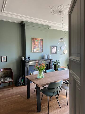 Luxury two floor apartment with large roof terrace gallery image 3