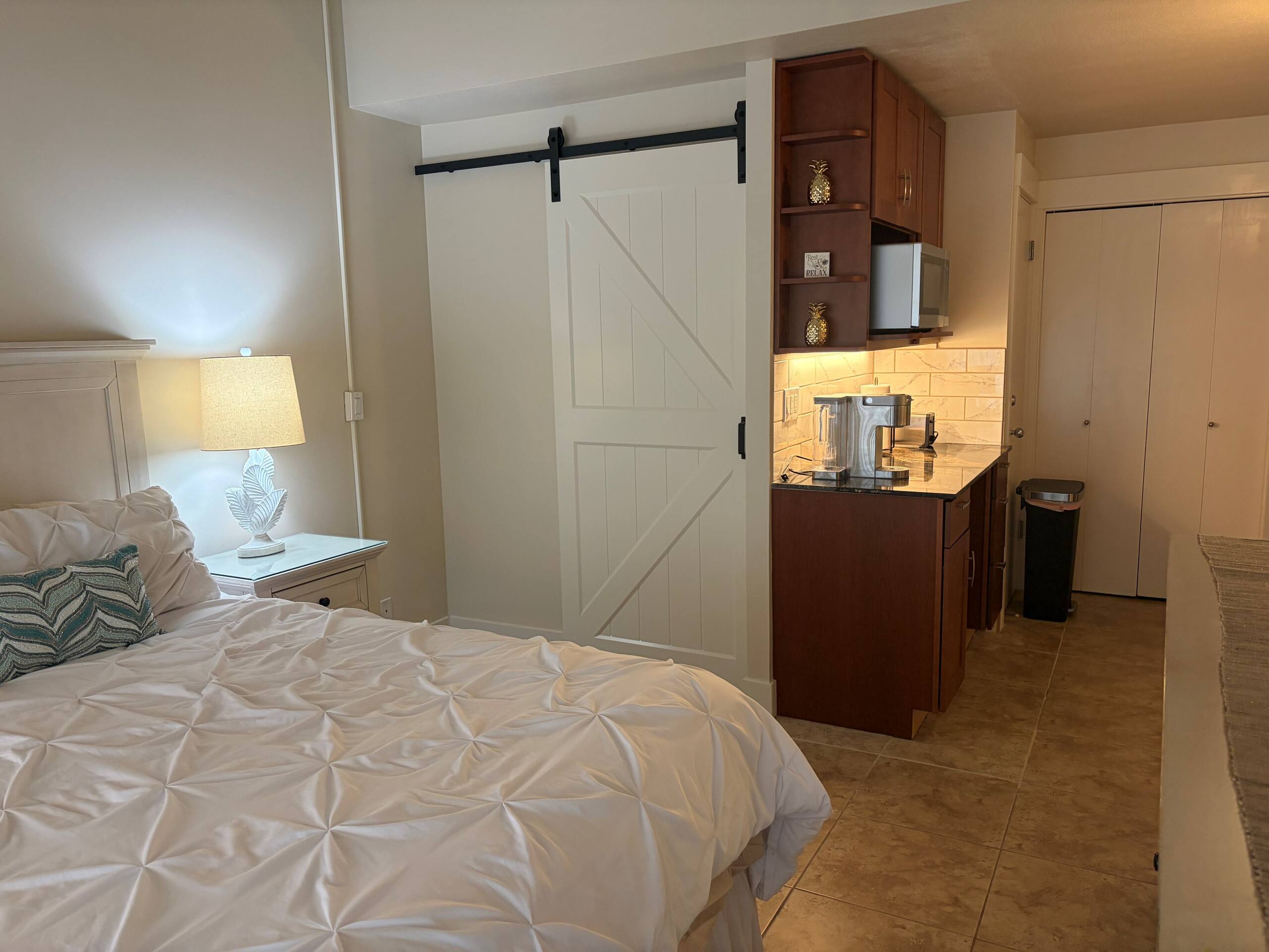 Condo in Kihei · ★4.82 · 2 bedrooms · 3 beds · 2 private baths - Image 18