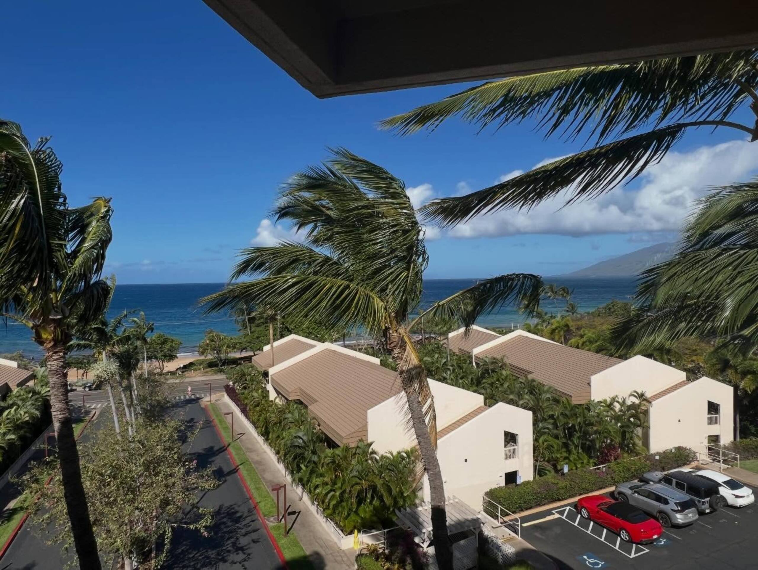 Condo in Kihei · ★4.82 · 2 bedrooms · 3 beds · 2 private baths - Image 35