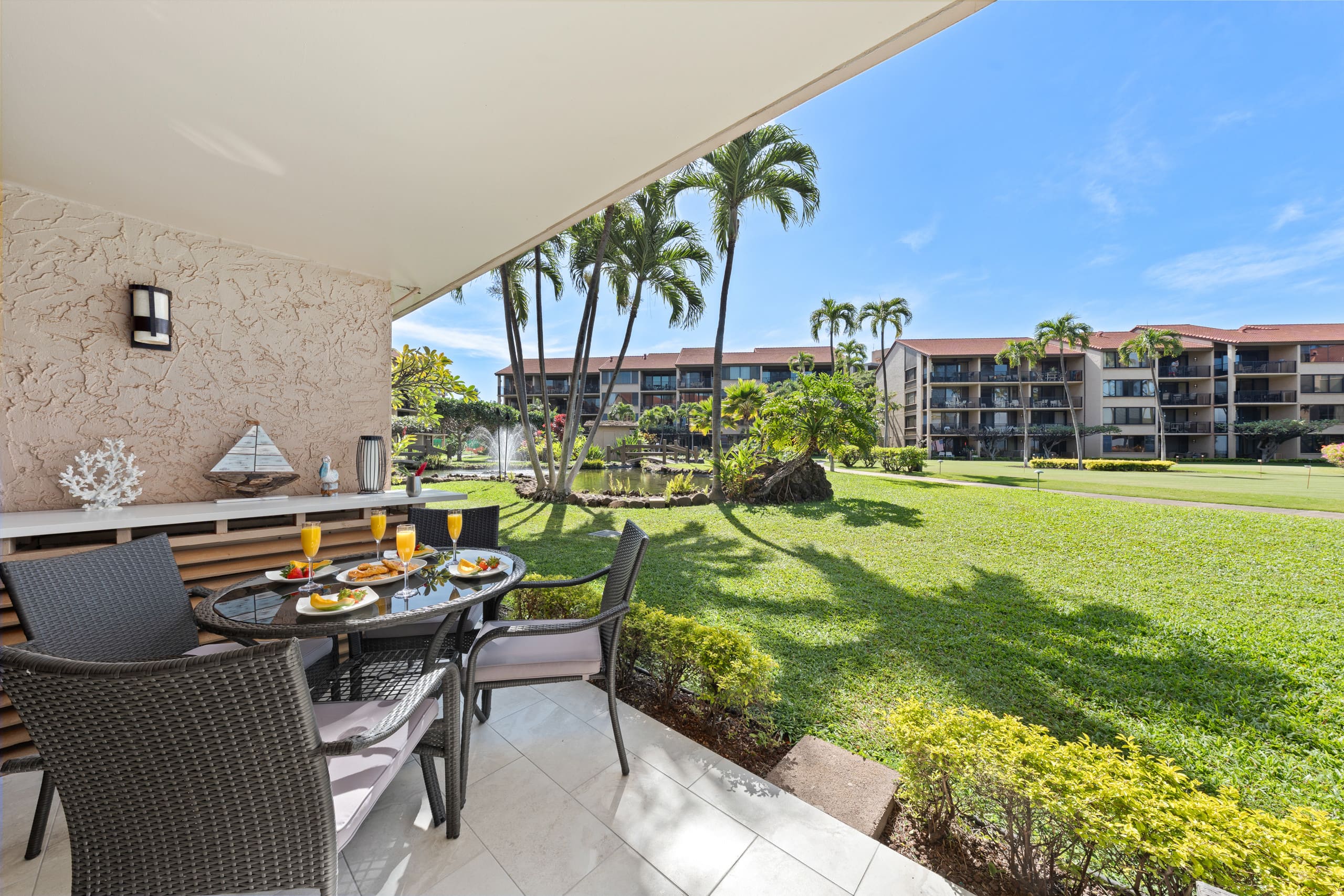 Condo in Lahaina · ★4.97 · 1 bedroom · 2 beds · 1 bath - Image 42