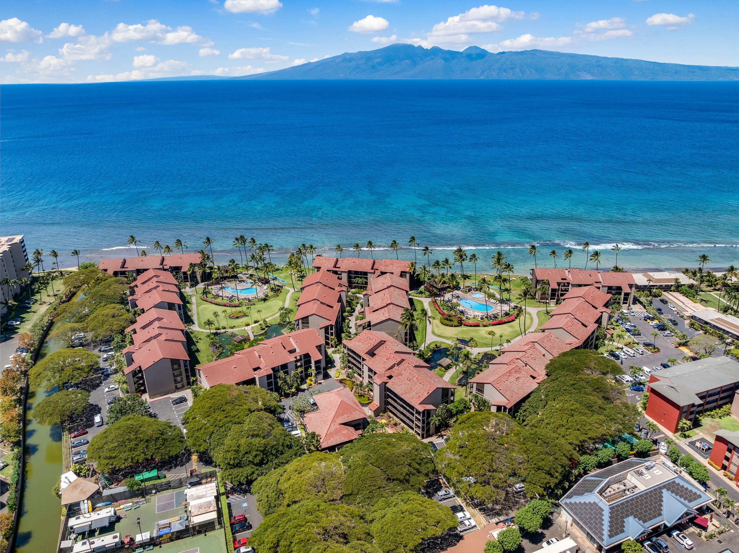 Condo in Lahaina · ★4.97 · 1 bedroom · 2 beds · 1 bath - Image 47