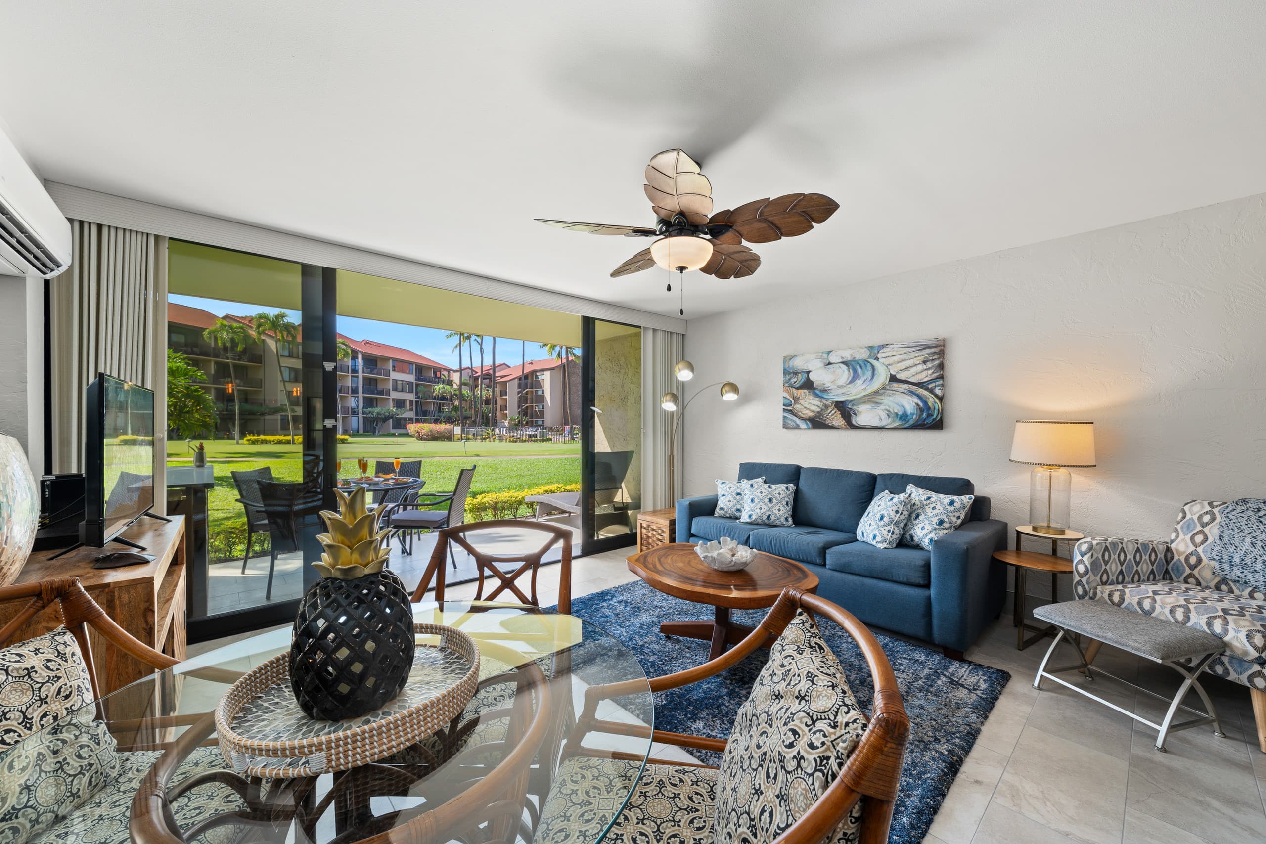 Condo in Lahaina · ★4.97 · 1 bedroom · 2 beds · 1 bath - Image 2