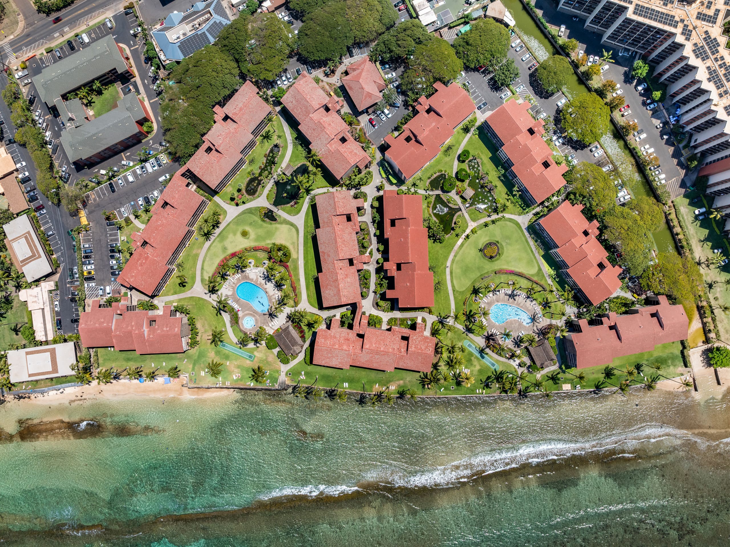 Condo in Lahaina · ★4.97 · 1 bedroom · 2 beds · 1 bath - Image 36