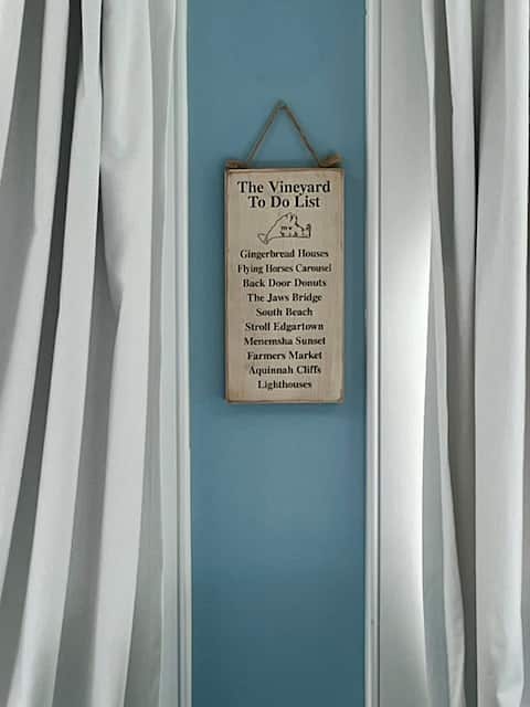 Top performing Airbnb: Bright Cottage in Katama ~ Walk to South Beach! in Edgartown
