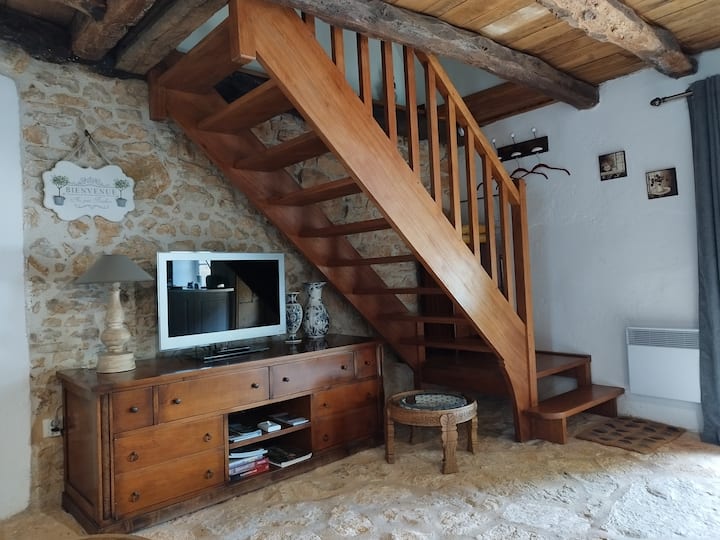Gîte "Le Four" Calme Et Authentique - France