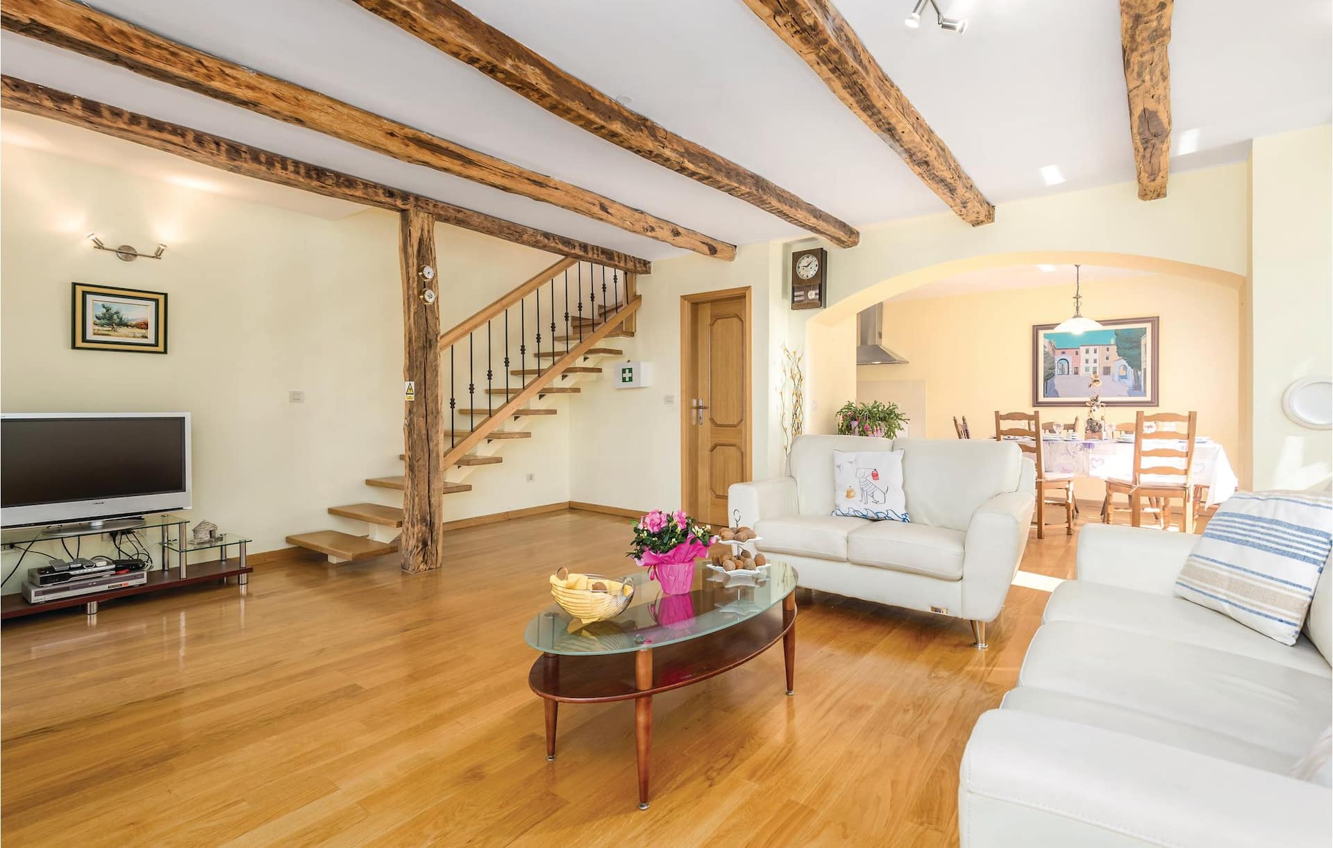 3 Bedroom Luxurious Home In Kastav — photo 2