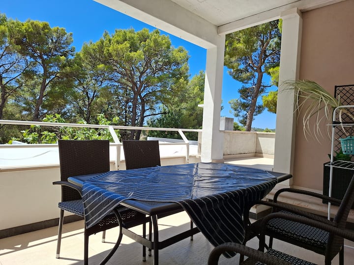 Blue Lagoon - Nice Terrace And Modern - A1 - Milna