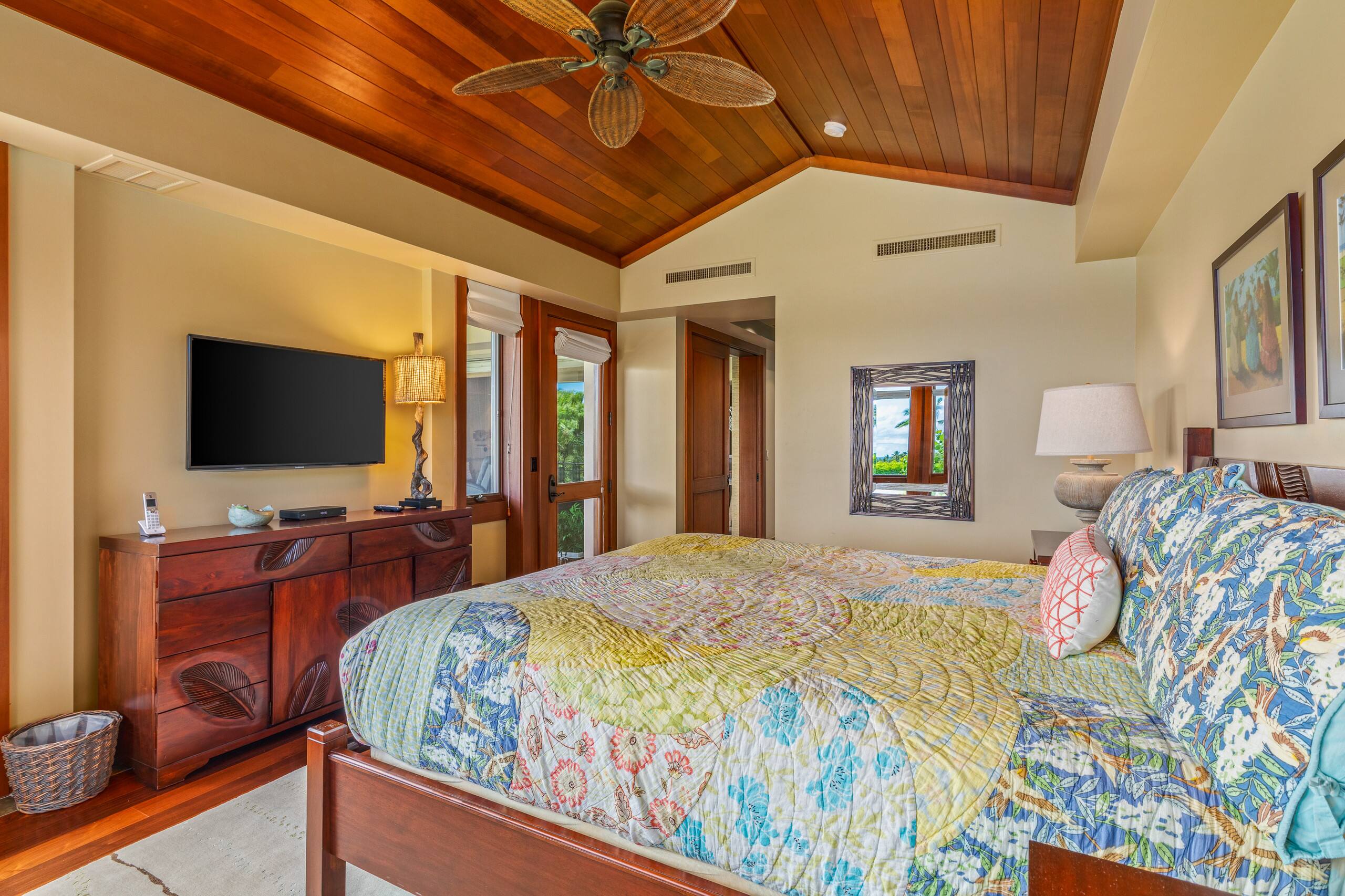 Villa in Kailua-Kona · ★4.75 · 2 bedrooms · 3 beds · 2 baths - Image 16