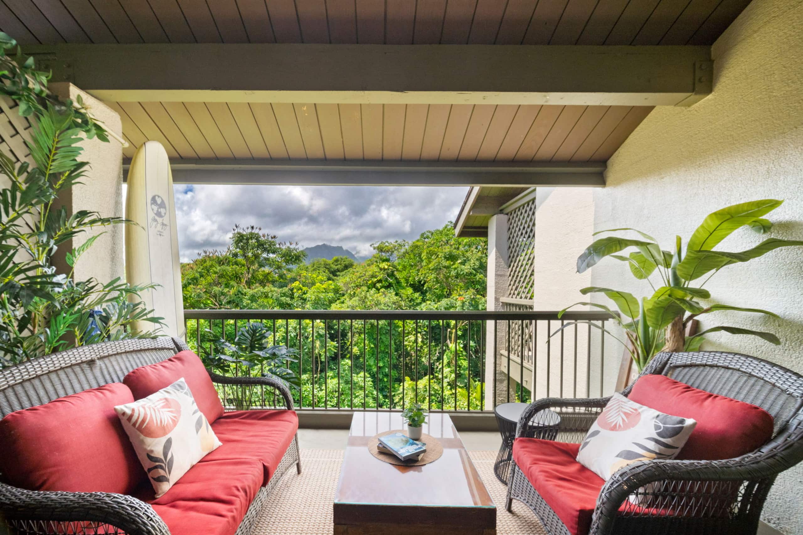 Resort in Princeville · ★4.88 · Studio · 2 beds · 1 private bath - Image 12