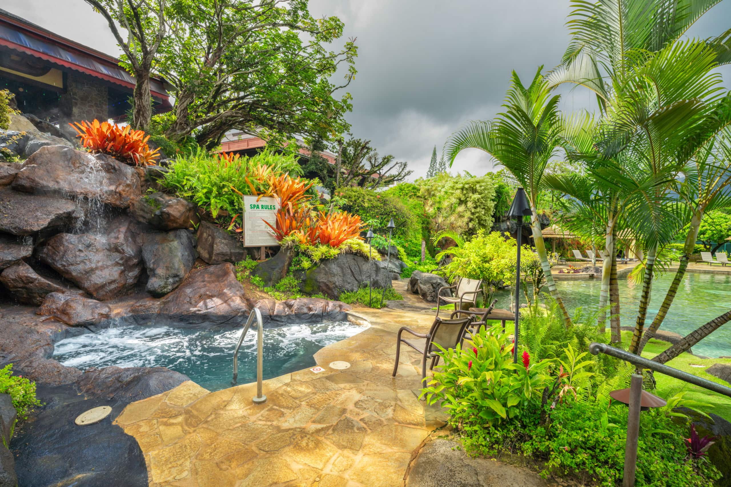 Resort in Princeville · ★4.88 · Studio · 2 beds · 1 private bath - Image 17