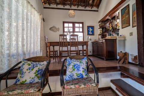 Top Airbnb: Búzios Geriba 2-minute walk to the beach em Armação Dos Búzios