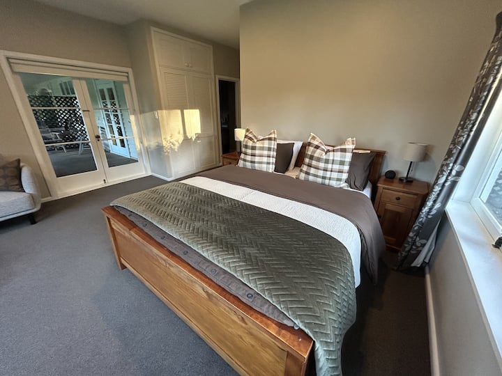 Amberley Lodge
 1 Or 2 Bedroom - Amberley
