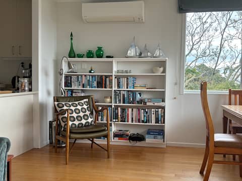 Top Airbnb: Relax @ Puriri_Te Kouma in Thames Coromandel District North