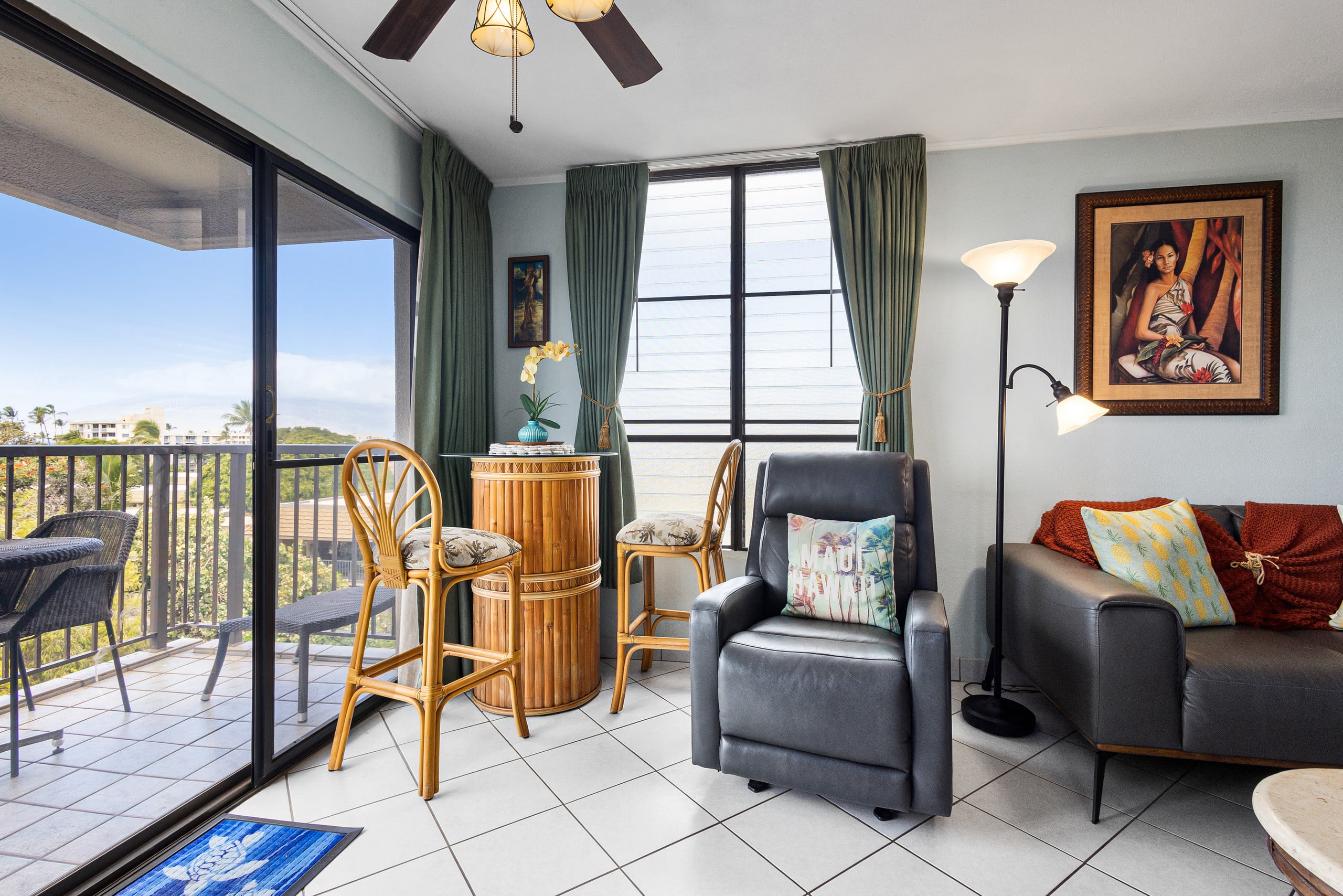Condo in Kihei · ★4.33 · Studio · 1 bed · 1 bath - Image 11