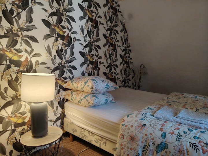 Dhomë gjumi 2