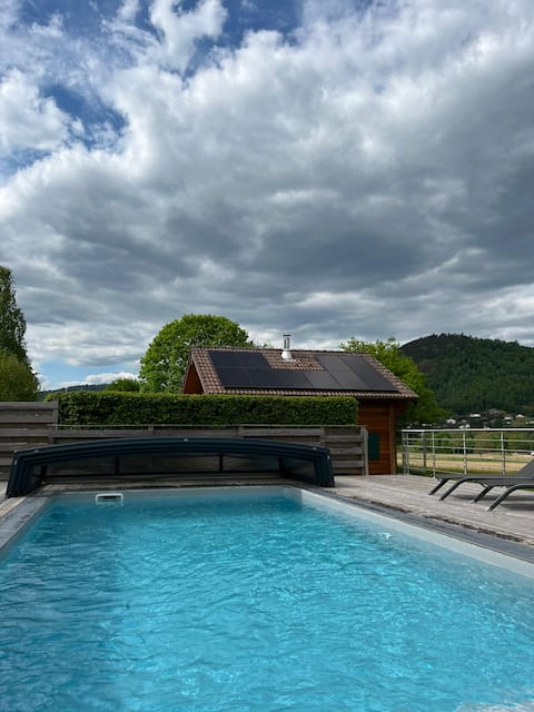 Chalet with Jacuzzi and heated pool in Vosges