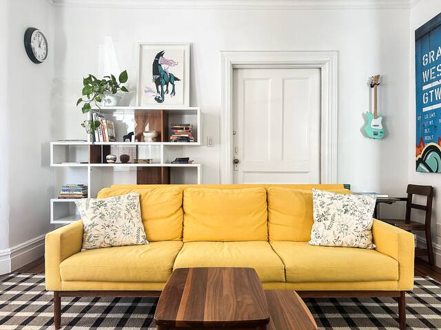 Family Friendly Guest Suite close to Prospect Park gallery image 3