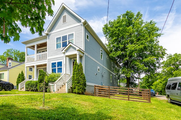 Home Away From Home In East Nashville - Hendersonville, TN
