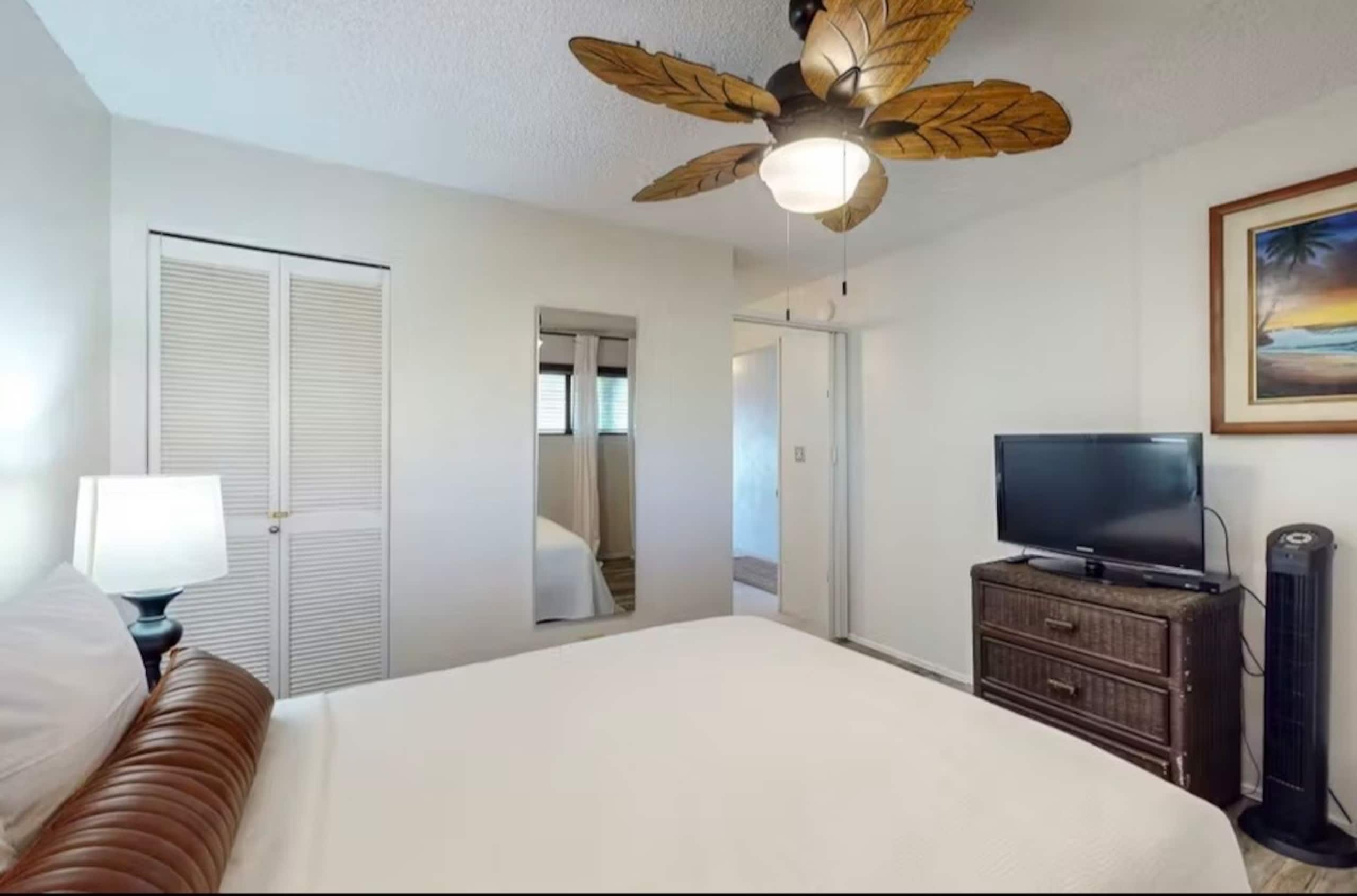 Condo in Kailua-Kona · ★4.73 · 1 bedroom · 1 bed · 1 bath - Image 11
