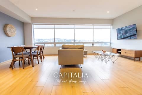 Top Airbnb: Capitalia | 2BR Two King Beds by Santa Fe Mall in El Yaqui