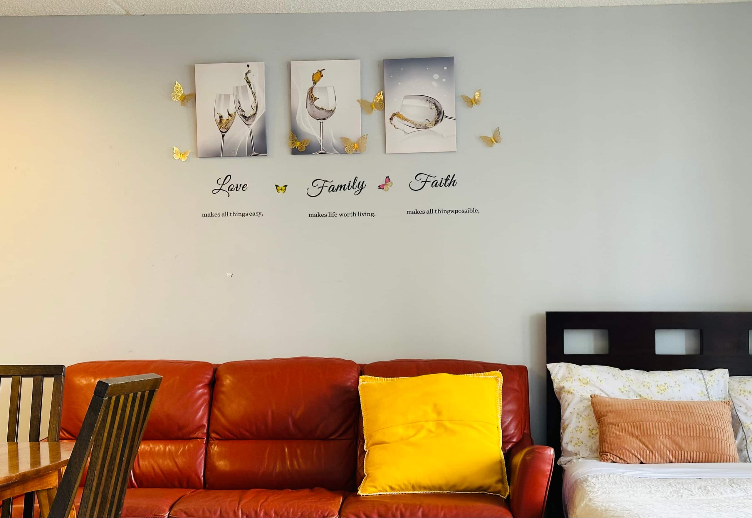 Condo in Honolulu · ★4.73 · 1 bedroom · 3 beds · 1 private bath - Image 1