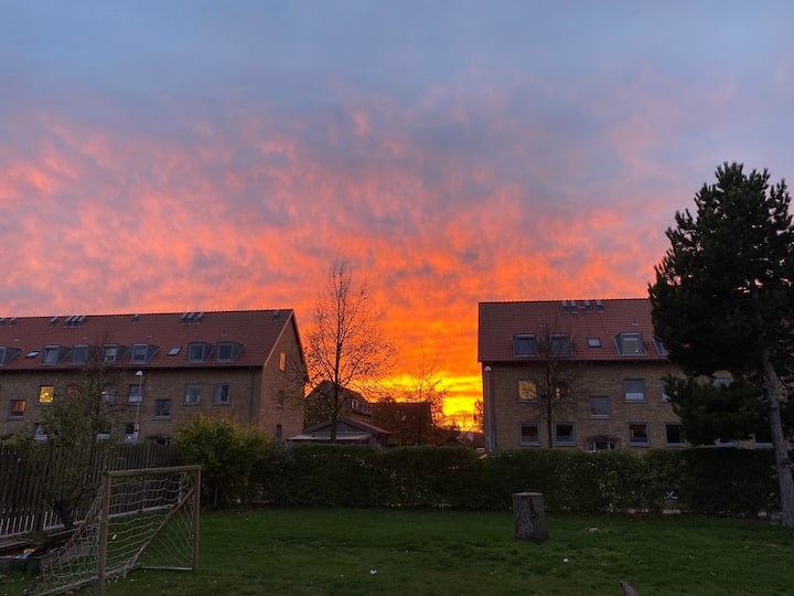Hus Tæt På Lufthavn Og Metro - Copenhagen