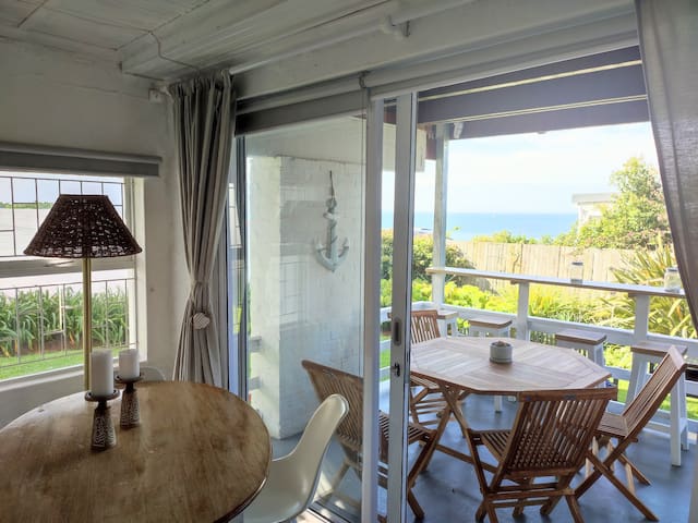 Boulders Beach, 2 Bed garden apartment, Sea View