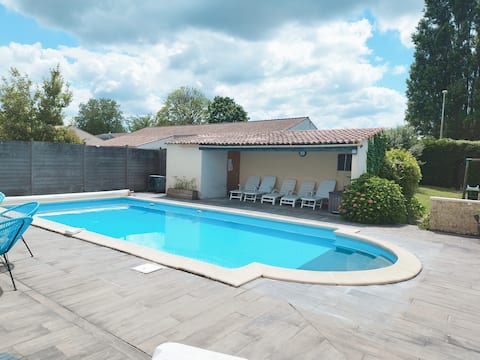 at sylvilla SPA, heated pool, petanque