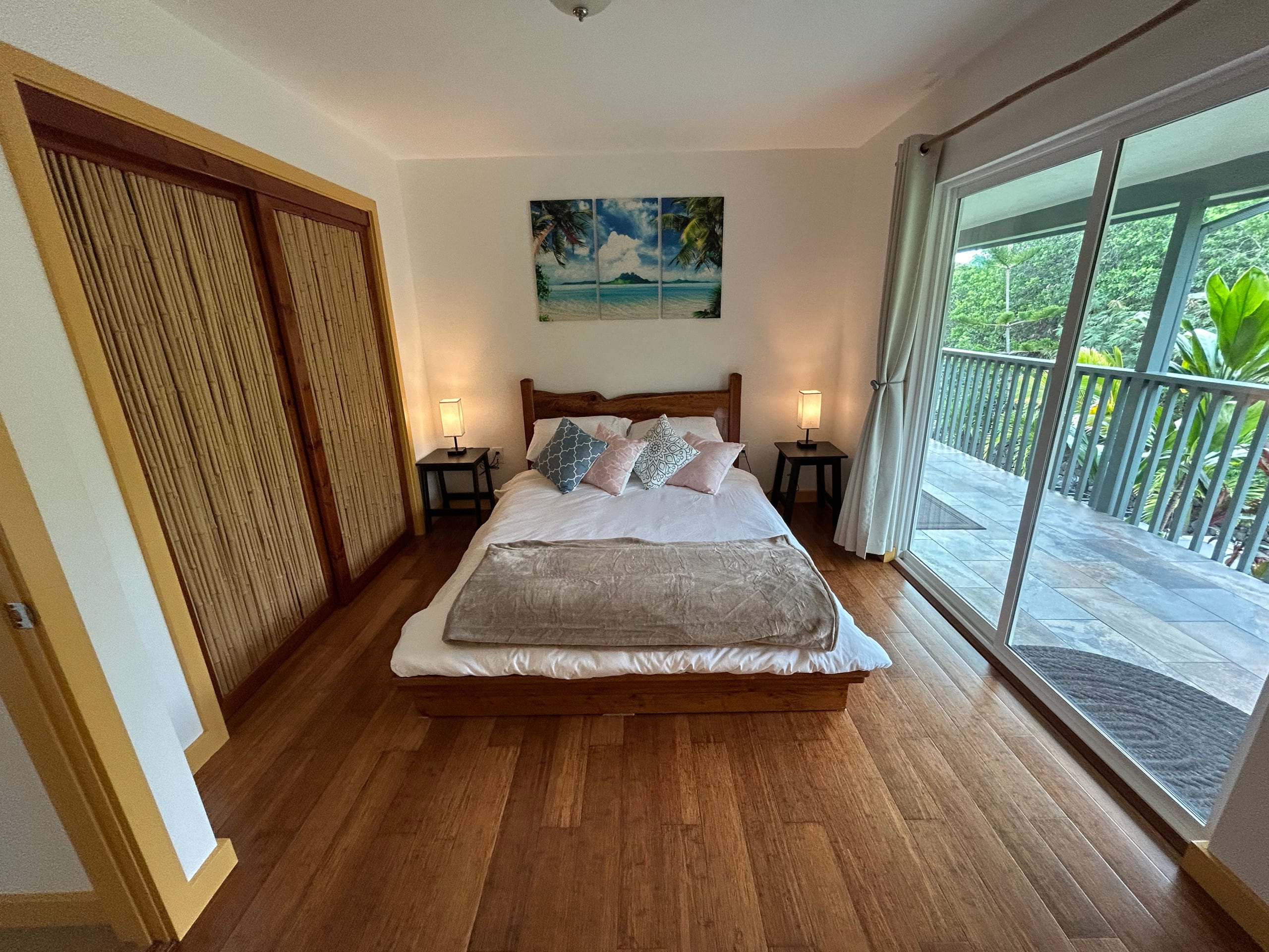 Hale Malulani, Ocean Views, Privacy, Entire Estate - Photo 13