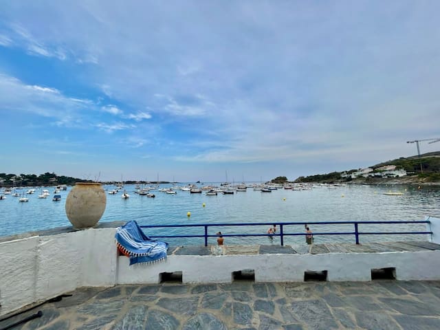 Espectacular casa frente al mar