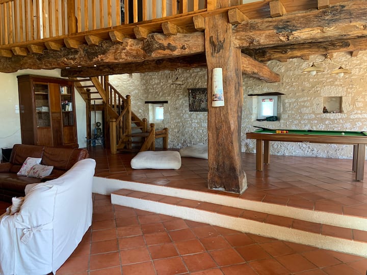 Gîte Cosy 9 Pers. Piscine Couverte. Vue Vignoble. - Sainte-Foy-la-Grande