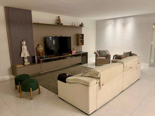 Linda casa com piscina próximo a Av. das Américas gallery image 4