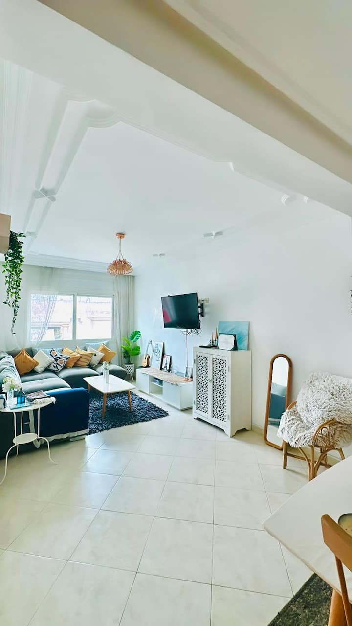 Bright & Stylish Apartment In Agdal - Rabat